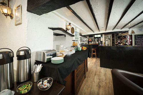 King William Hotel Luton  Buitenkant foto